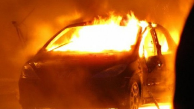 Bakıda "Hyundai" yandı