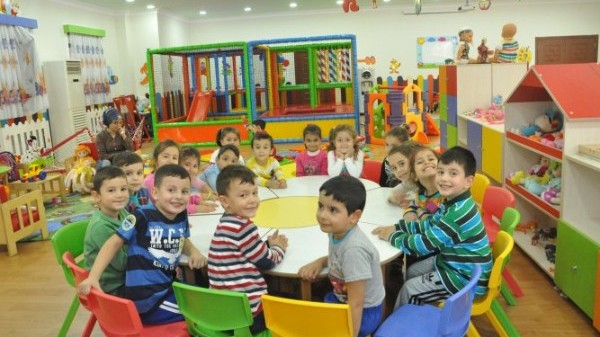 Bağçalara sənəd qəbulu dayandırıldı