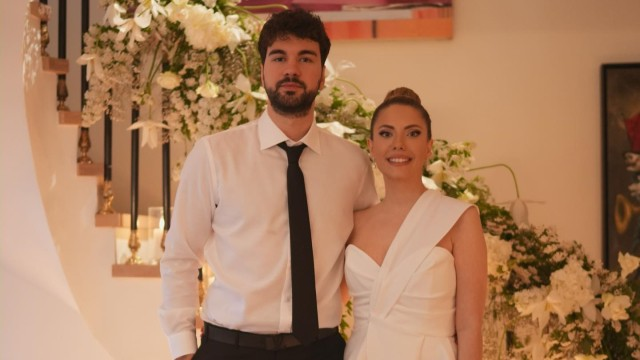 Doğum gününə görə toy tarixini dəyişdi