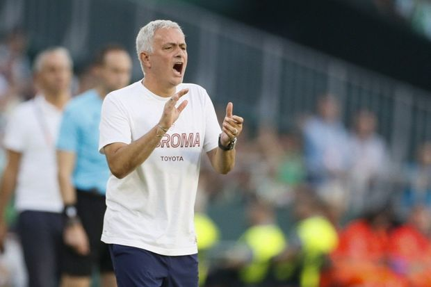 Mourinyo ərəb puluna aldanmadı