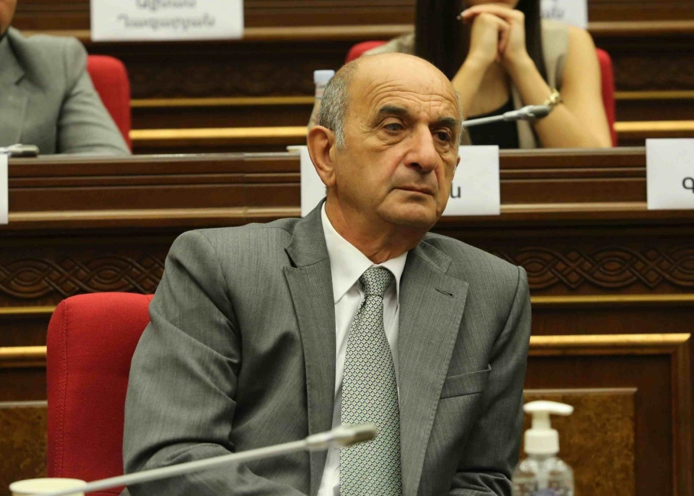 "Biz Azərbaycanla sülh şəraitində yaşamaq istəyirik" - Erməni deputat