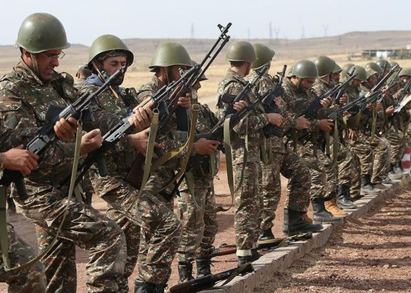 Ehtiyatda olan erməni hərbçilər təlimə çağırılır