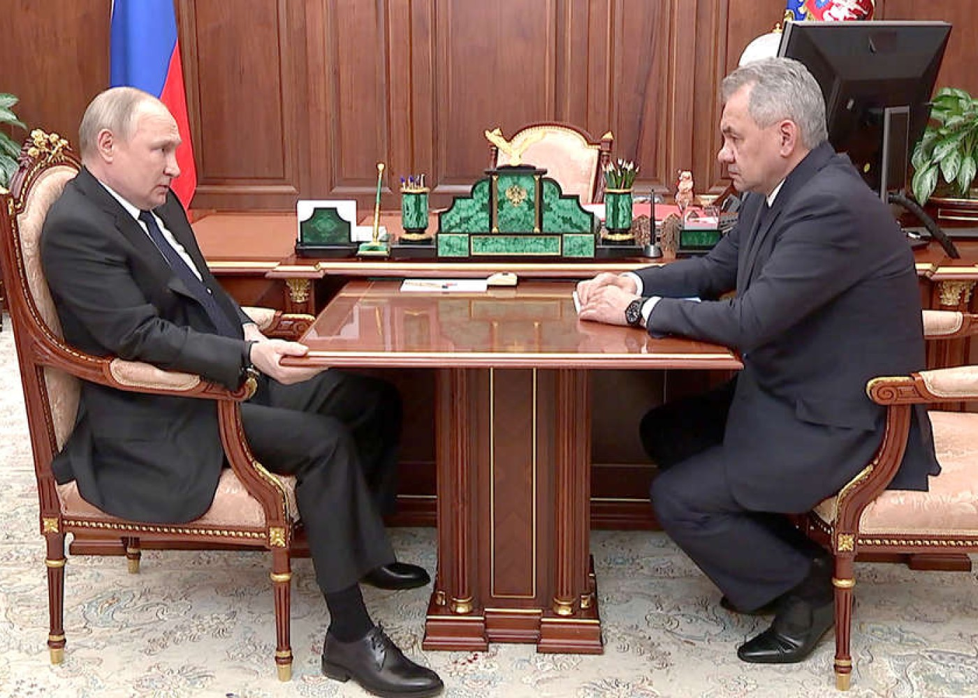 Putin Şoyquya tapşırıq verdi