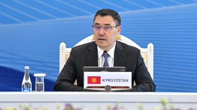 Qırğızıstan prezidentinin qardaşı oğlu SAXLANILDI