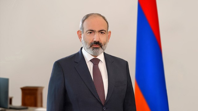 Paşinyan Gürcüstana gedir