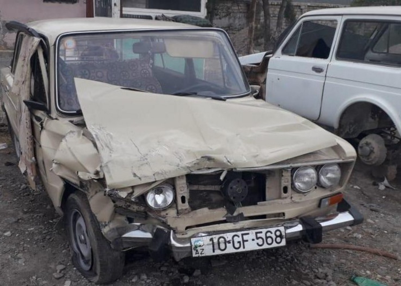 Gədəbəydə minik avtomobilləri toqquşub, yaralılar var