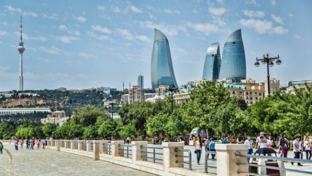 Bakıda hava iqlim normasından 8 dərəcə yuxarı olub