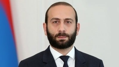 Mirzoyan Portuqaliyada səfərdədir