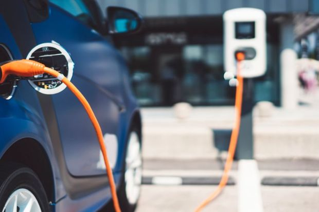 Azərbaycana elektromobillərin idxalında KƏSKİN ARTIM