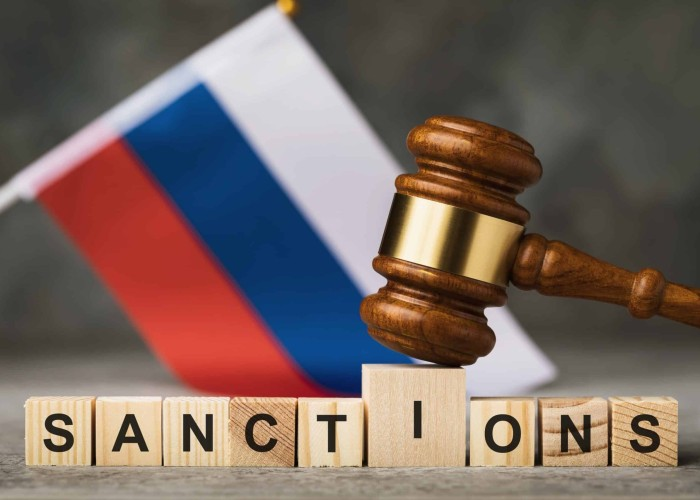 Britaniya bu rus nazirlərə sanksiya tətbiq etdi