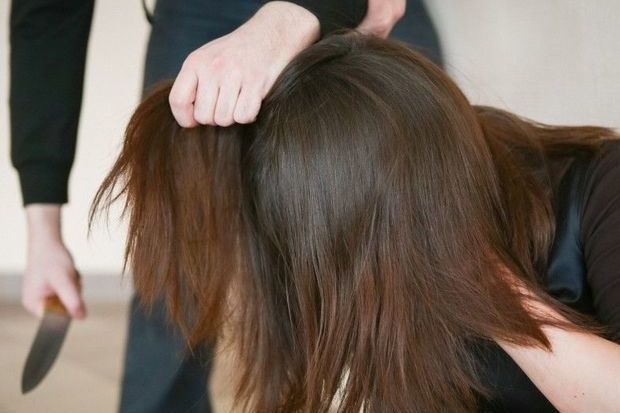 Məhkəmə keçmiş arvadını xüsusi amansızlıqla öldürən şəxslə bağlı qərar çıxardı