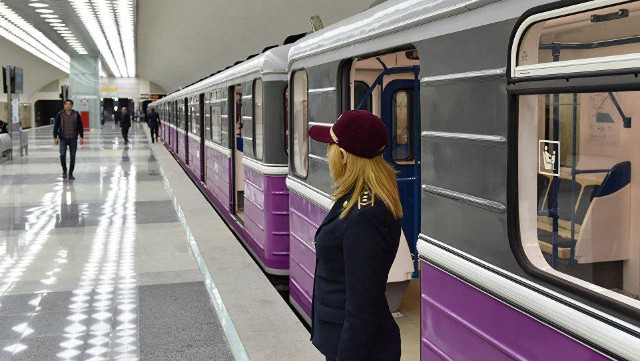 Bakı metrosunda qatarda nasazlıq yarandı, sərnişinlər düşürüldü