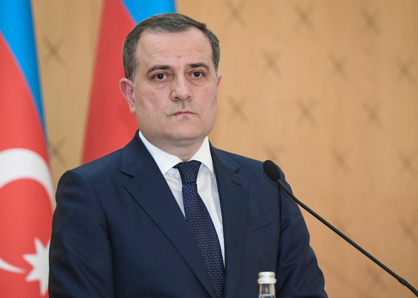 Ceyhun Bayramov İsveçrəyə getdi