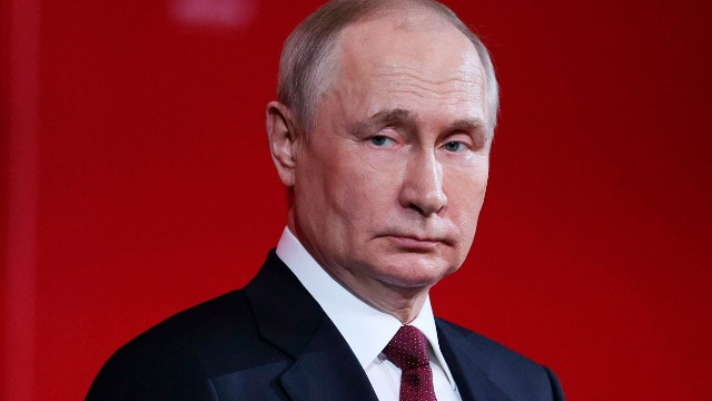 Putin Ukrayna ilə danışıqlara hazır olduğunu bildirdi