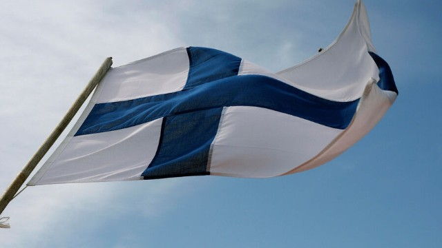 Finlandiya Rusiya konsulluğunu bağlayır