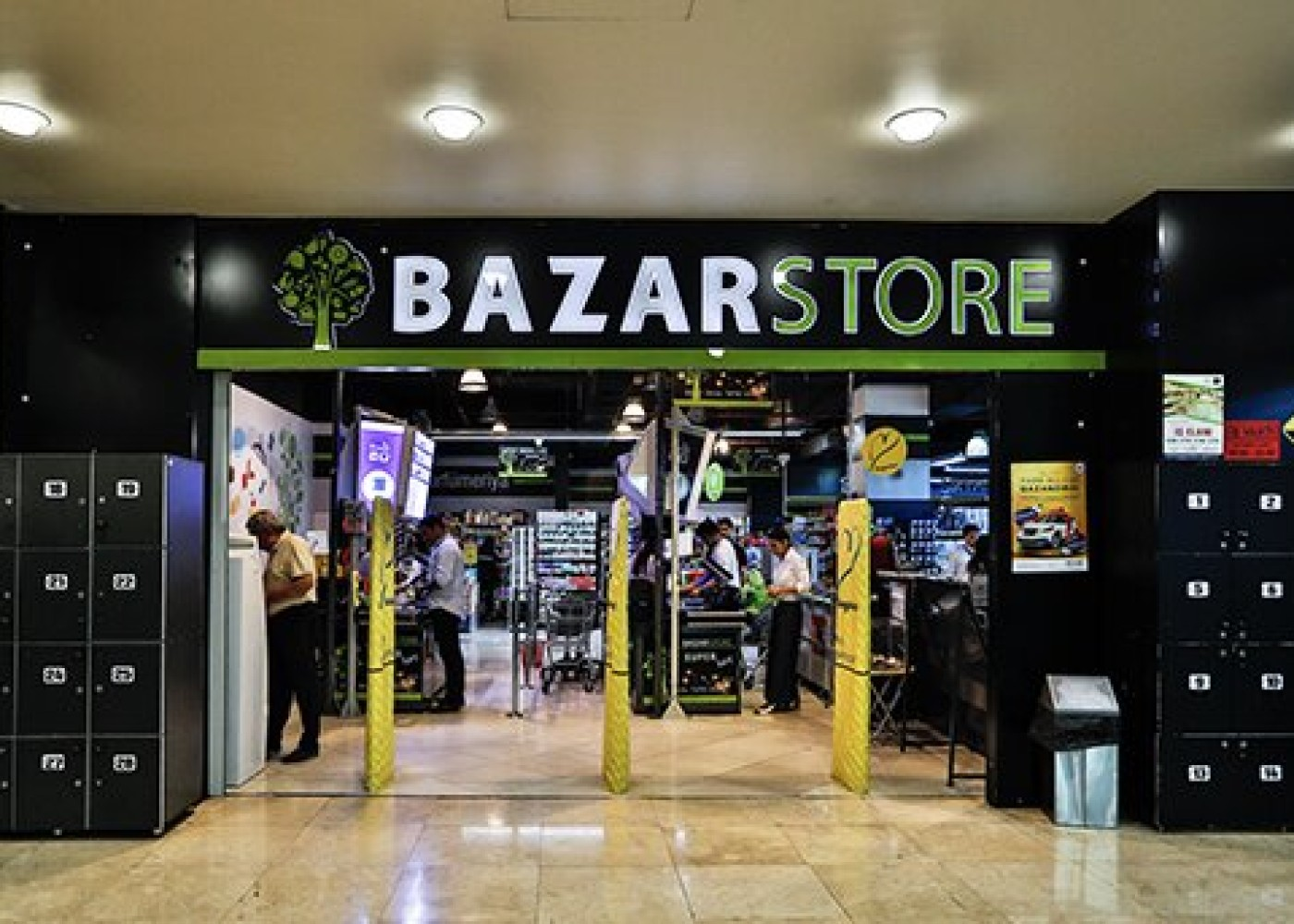 "Bazarstore"dən şokolad oğurlayan şəxs nəzarətçini bıçaqladı