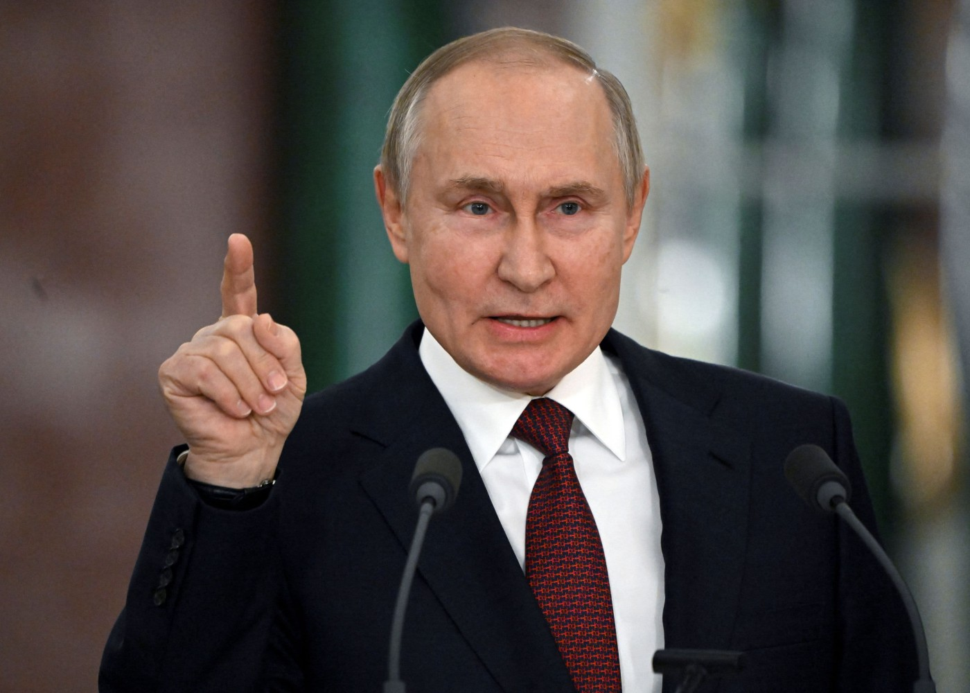 "Rusiya sülh müqaviləsinin imzalanmasına kömək etməyə hazırdır" - Putin