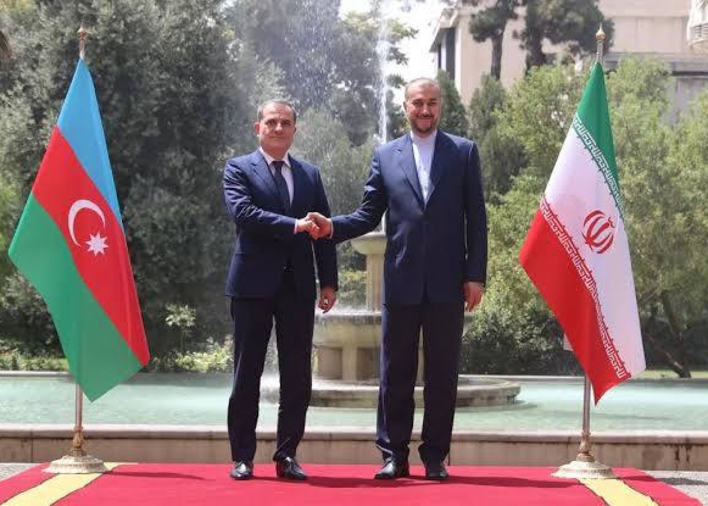 Ceyhun Bayramovu iranlı həmkarı qarşıladı - YENİLƏNİB
