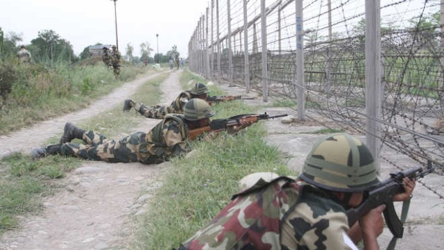 Hindistan və Pakistan sərhədində gərginlik - Ölənlər var