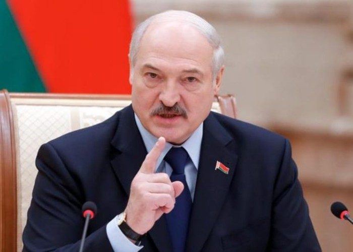 Lukaşenko Rusiyadan kompensasiya tələb etdi