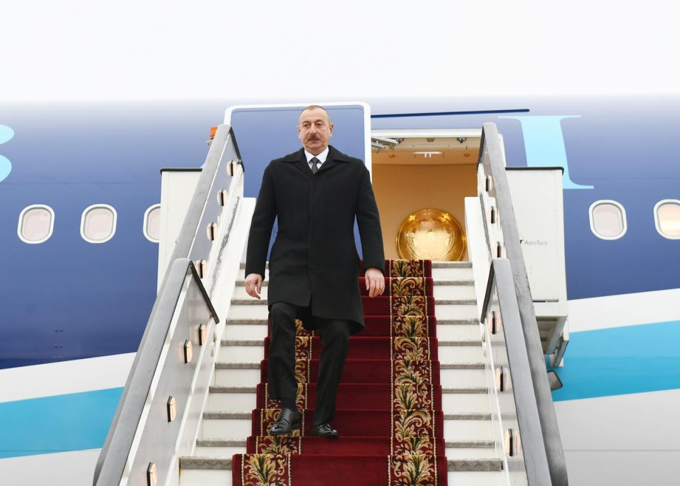 Prezident Özbəkistana gedəcək