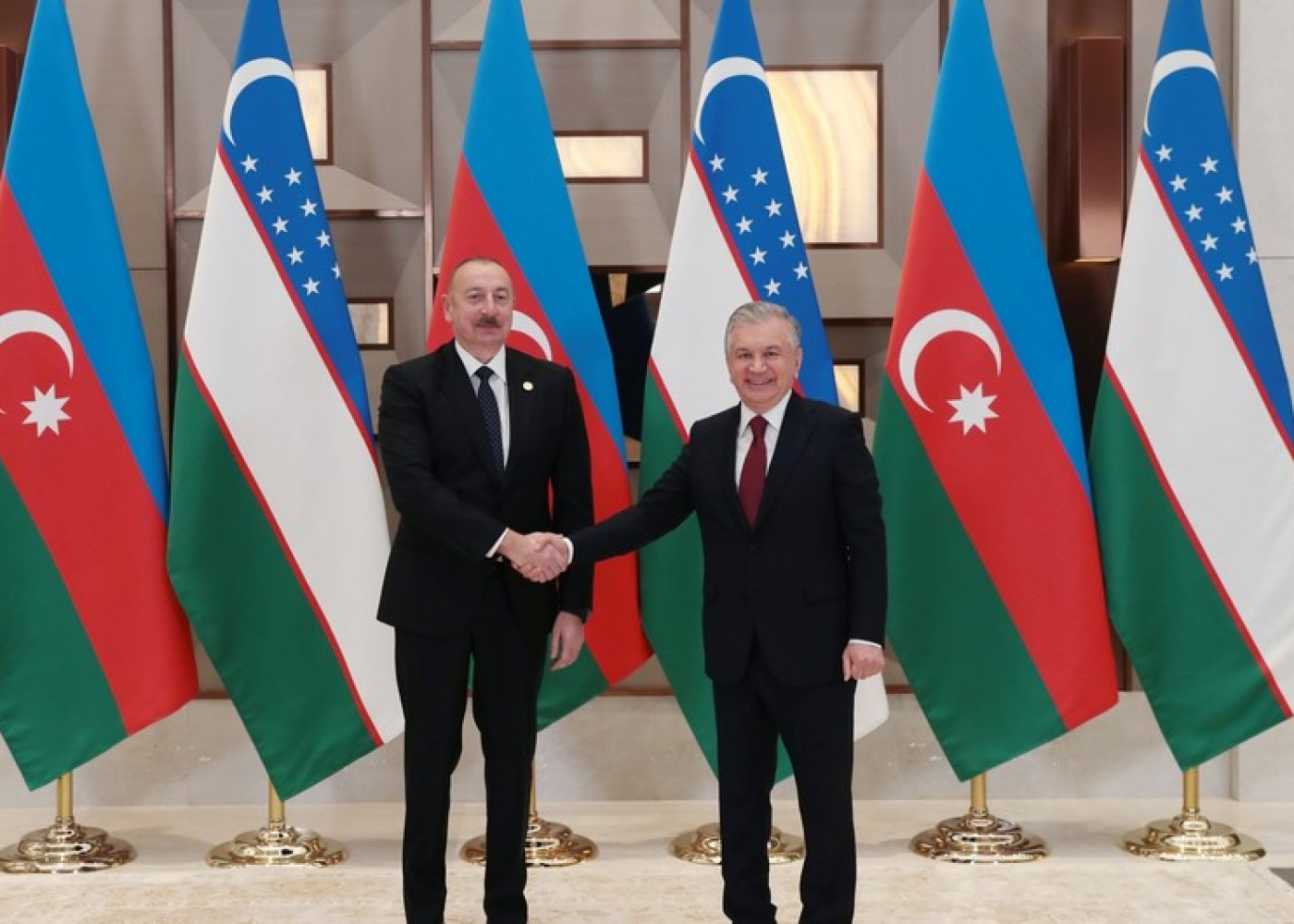 İlham Əliyevin Daşkənddə Özbəkistan Prezidenti ilə görüşü oldu - FOTO