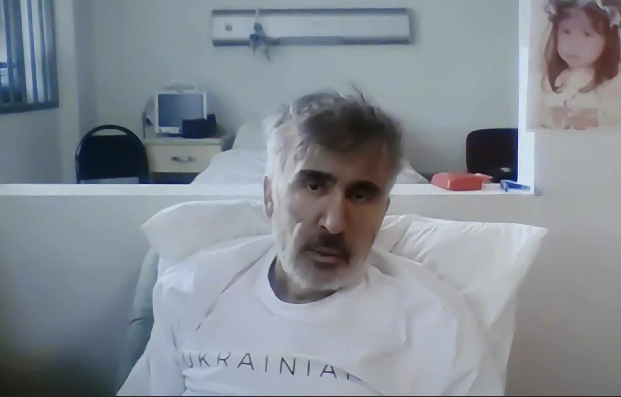 Mixail Saakaşvili Gürcüstan prezidentindən əfv istəyib - FOTO