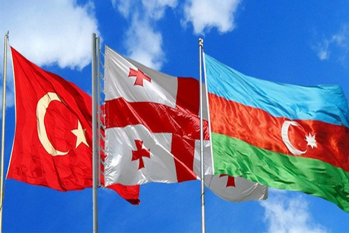 Bu gün Bakıda Azərbaycan, Türkiyə və Gürcüstan müdafiə nazirlərinin görüşü keçiriləcək