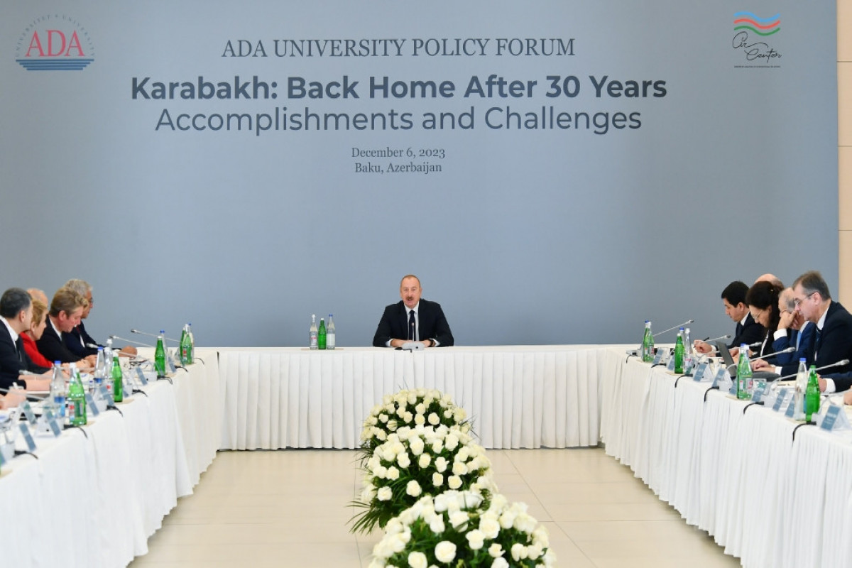 Prezident ADA Universitetində Qarabağ mövzusunda Forumda çıxış edir - VİDEO - YENİLƏNİB-1