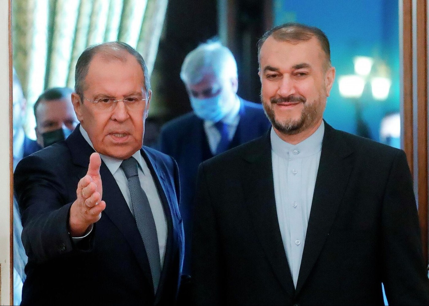 Lavrov iranlı həmkarı ilə müzakirə apardı