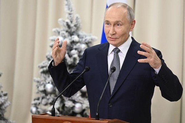 "Hələ həll edilməli olan çox şey var" - Putin