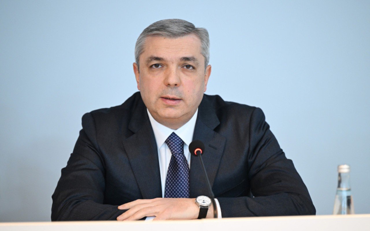 Prezident Samir Nuriyevi sədr təyin etdi