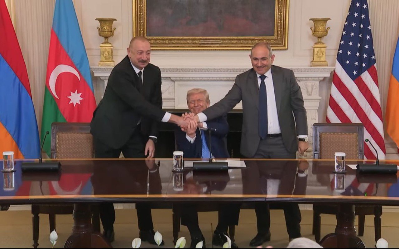 "Tramp Qafqaza sülh gətirir" - İlham Əliyev