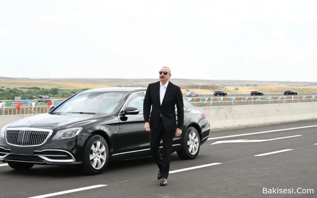 “Belə avtomobillə heç yerə getmərəm” - İlham Əliyev